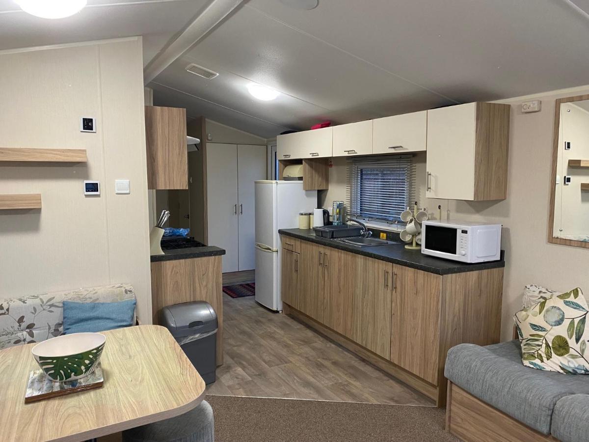 Willow Lodge Crowle  المظهر الخارجي الصورة